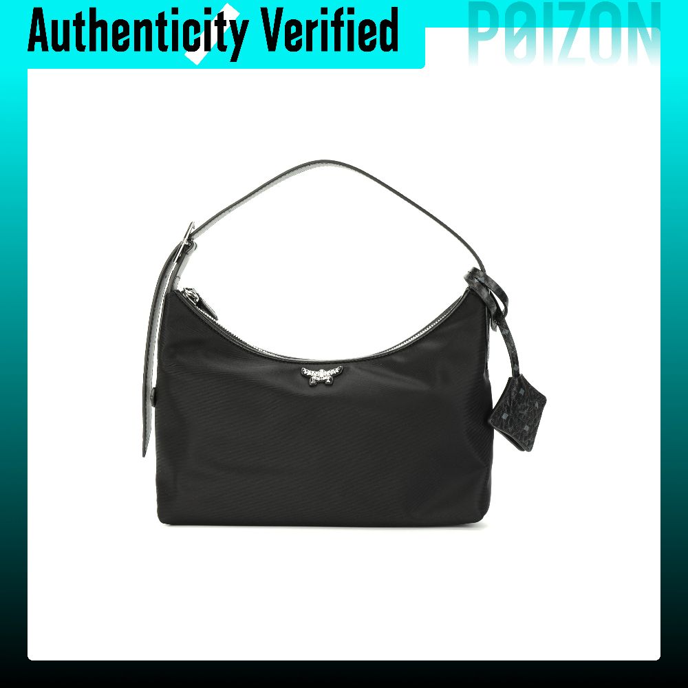 กระเป๋าสะพายข้าง กระเป๋าถือแฟชั่น MCM Aren Recycled Nylon Crescent Bag Round Crown กระเป๋าสะพายไหล่ Small Women's สีดำ MWHFSTA09BK001 ราคา 39,084 บาท*ส่งฟรี