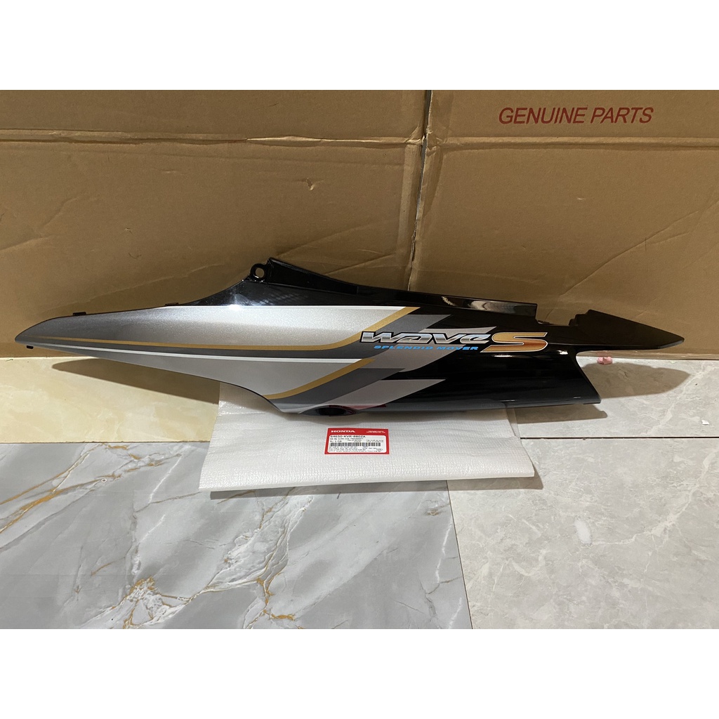 Ốp sườn bên trái | ốp thân Wave S100 màu Đen chính hãng Honda (64650-KVR-880ZA)