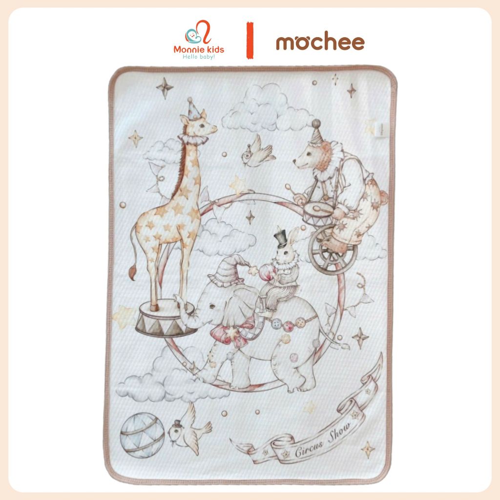 Lót chống thấm cotton Mochee cổ tích 50x70cm cho bé, tấm thay bỉm họa tiết thoáng khí - Monnie Kids