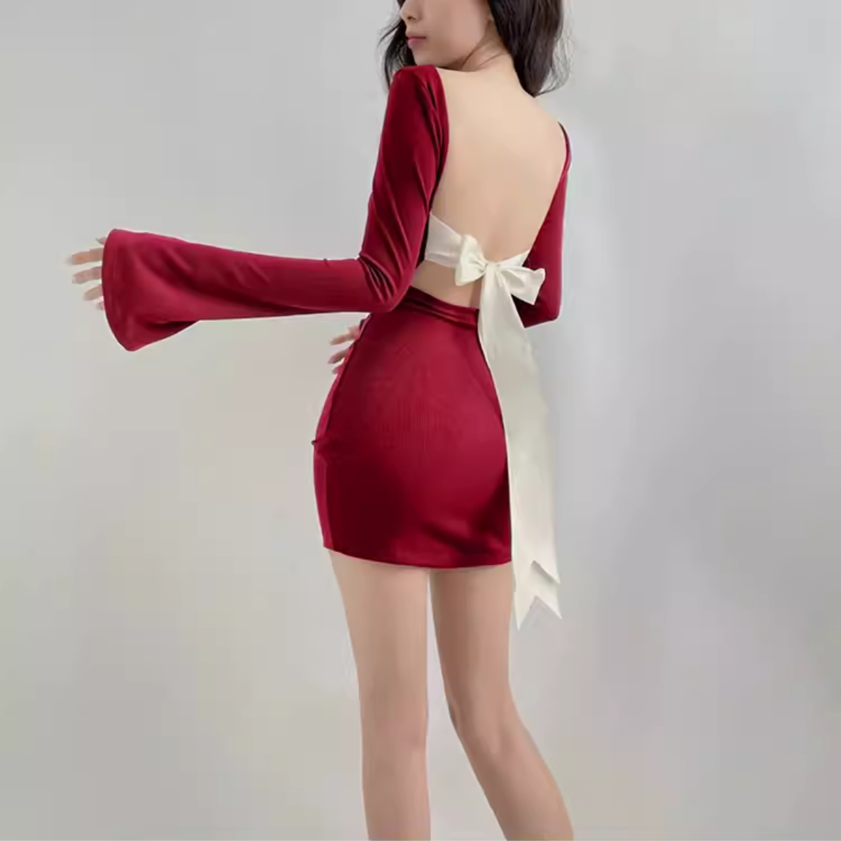 Đầm body tay dài kiểu hở lưng pinkstore29 phối nơ buộc gợi cảm d114