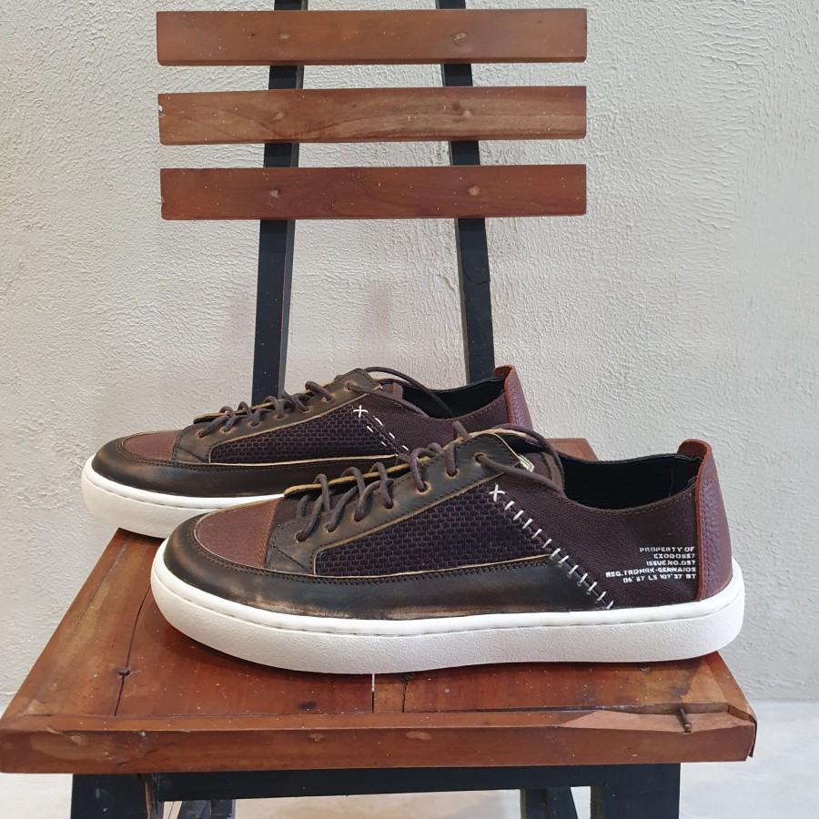 SEPATU EXODOS57 GENNAIOS BROSS BROWN | SEPATU LOKAL Harga 695,000 rupiah*Gratis Ongkir