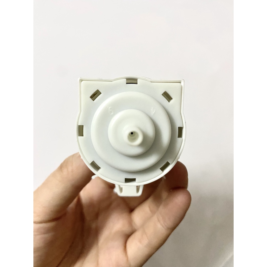 Phao máy giặt Electrolux (hàng hãng) - Van áp lực nước máy giặt Electrolux