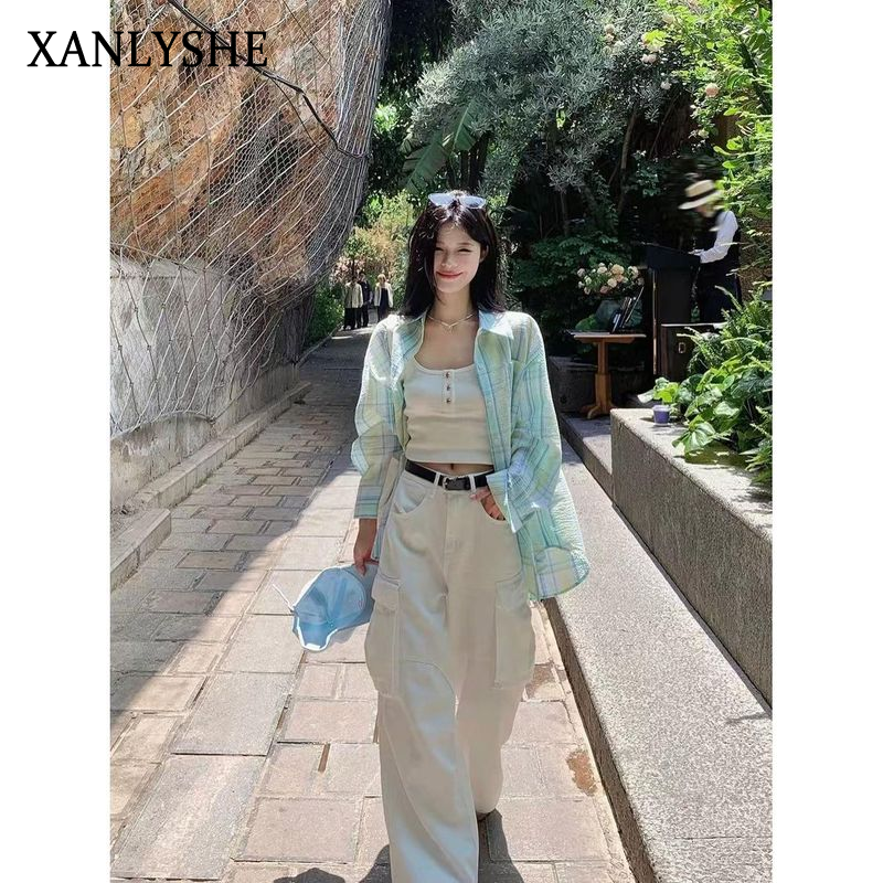XANLYSHE เสื้อเชิ้ตแขนยาวลายสก็อตสไตล์วินเทจของผู้หญิงเสื้อเชิ้ตลายสก็อตลำลองทรงหลวมสำหรับคู่รัก ราคา 139 บาท*ส่งฟรี