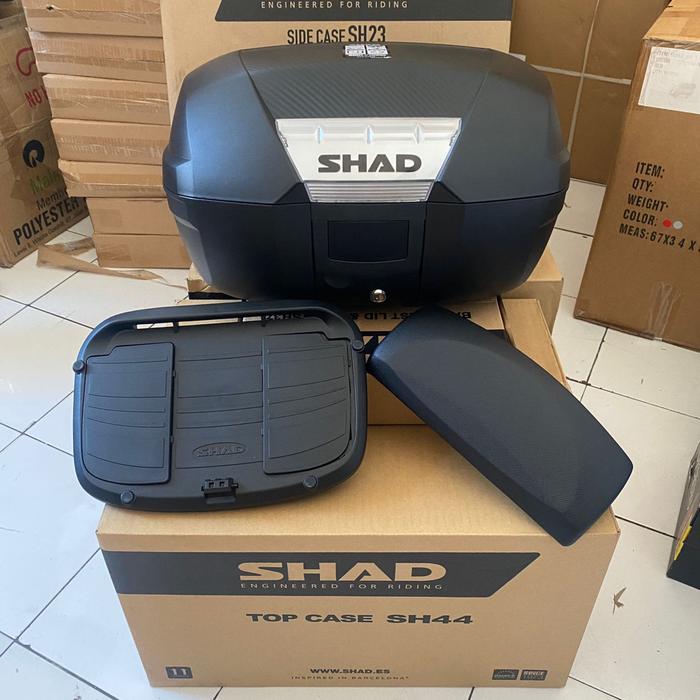 SHAD BOX SH44 KAPASITAS 44 LITER BASE PLATE SH44 BACKREST SH44 SET BOX-Apocalypse77 Harga 1,560,000 rupiah*Gratis Ongkir