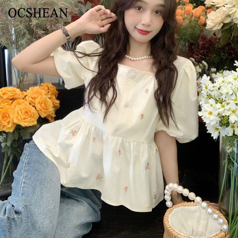 OCSHEAN เสื้อเชิ้ตคอเหลี่ยมเย็บแขนพองลายดอกไม้เสื้อแขนสั้นทรงหลวมสไตล์ตะวันตกหวานแบบใหม่ฤดูร้อน ราคา 132 บาท*ส่งฟรี