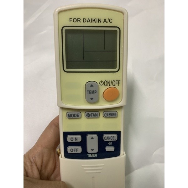 điều khiển remote điều hoà daikin thường thích hợp với cả 1 và 2 chiều -Bh 3 tháng lỗi 1 đổi 1