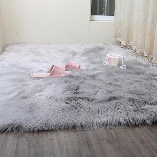 Thảm lông trải bàn màu xám chuột