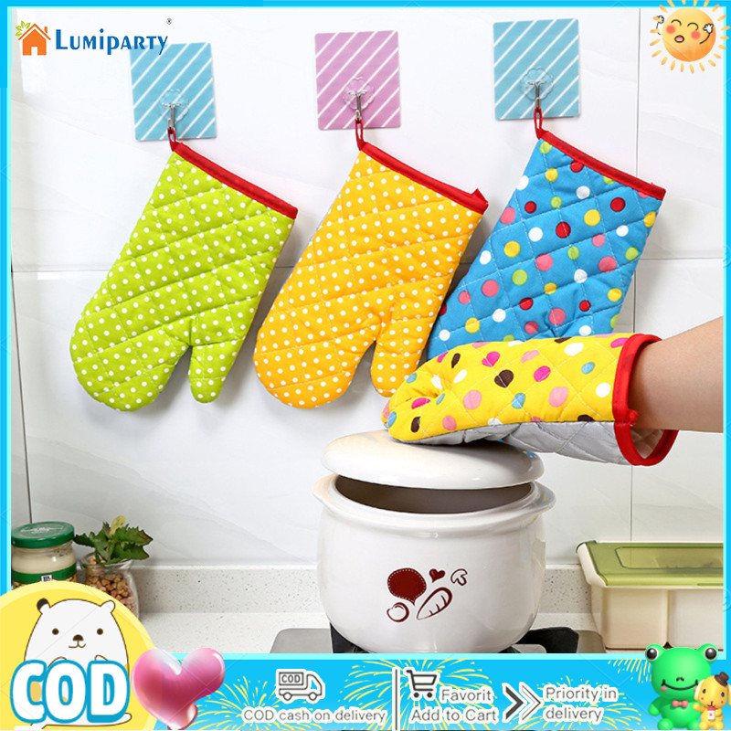 Thickened Heat Insulation Microwave Oven Gloves Protective Hand Cover Kitchen Accessories ราคา 26 บาท*ส่งฟรี