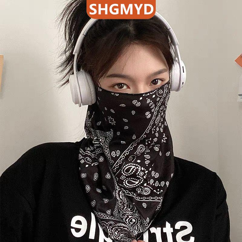 [COD] SHGMYD SPORTS หน้ากากกันแดดสำหรับผู้ชายและผู้หญิงแบบมีหูห้อยป้องกันรังสีอัลตราไวโอเลตครึ่งคอปกป้องเวลาขับรถผ้าไอซ์ซิลค์หน้าเส้นด้ายแบบบางสำหรับฤดูร้อน ราคา 25 บาท*ส่งฟรี