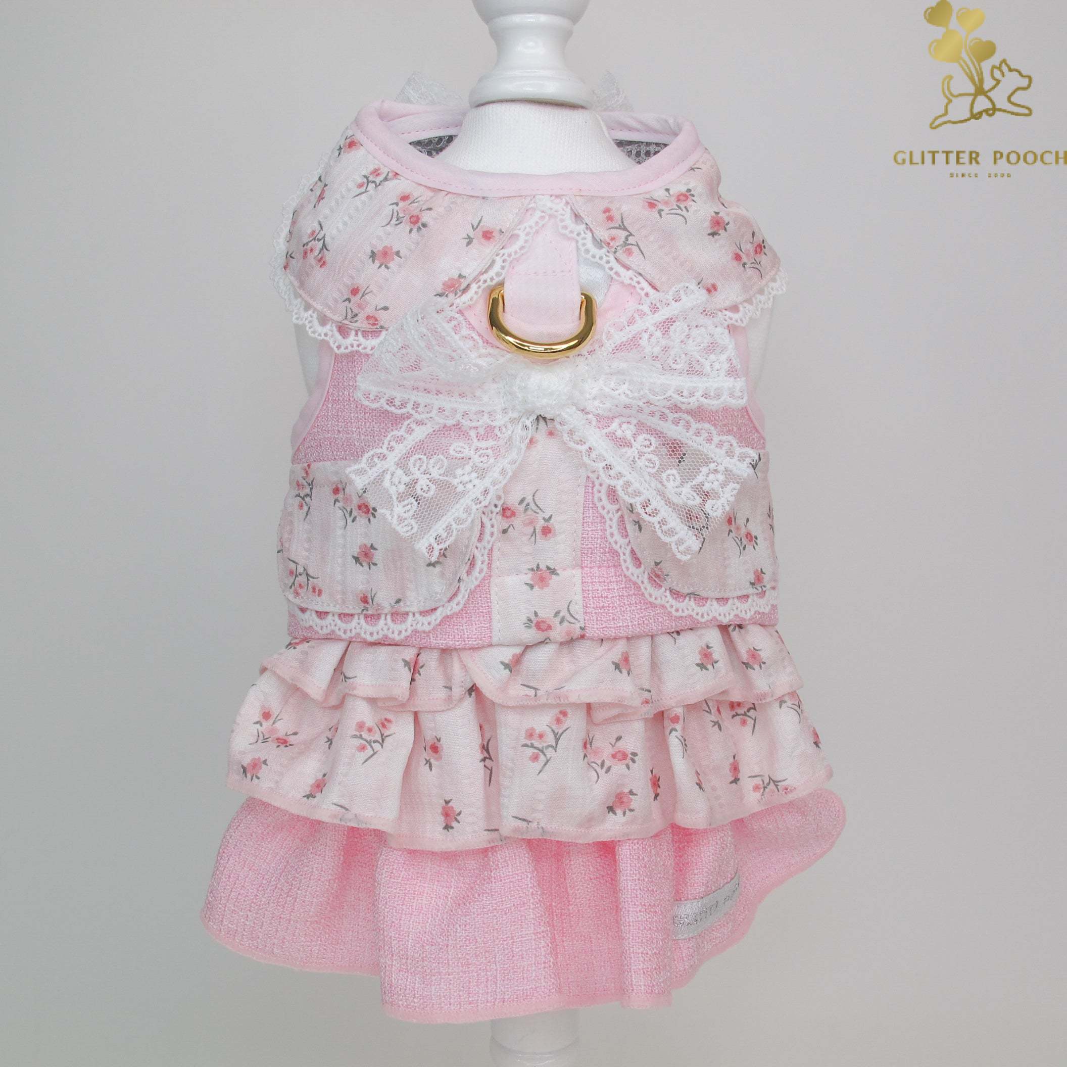 Glitter Pooch Harness ชุดรัดอก สายจูง เสื้อผ้า สุนัข, หมา, แมว, สัตว์เลี้ยง พร้อม สายจูง รุ่น GP0245 ราคา 950 บาท*ส่งฟรี