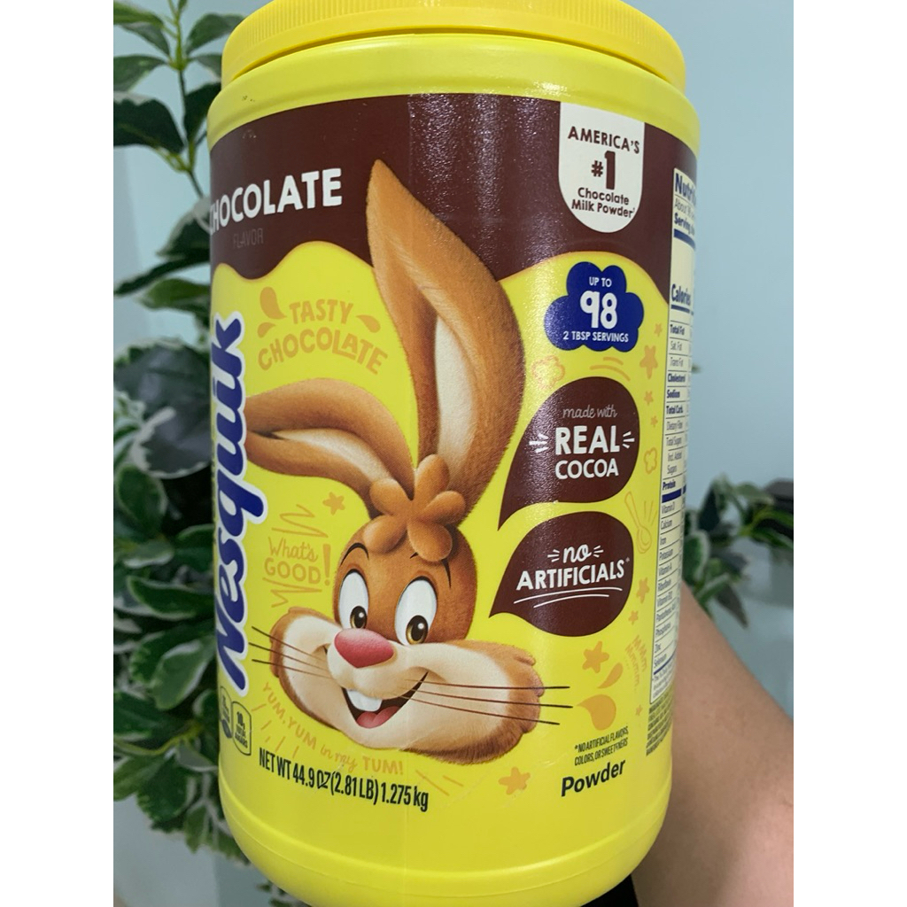 Bột Cacao hòa tan Chocolate Nestle NESQUIK Chocolate Powder 1.275kg - SIÊU NGON - HÀNG XỊN - ️Sản phẩm được bổ sung vitamin D - là yếu tố cần thiết giúp cơ thể hấp thu được canxi trong sữa. Bột Cacao Nesquik được bổ sung thêm vitamin C, B6 và các khoáng c