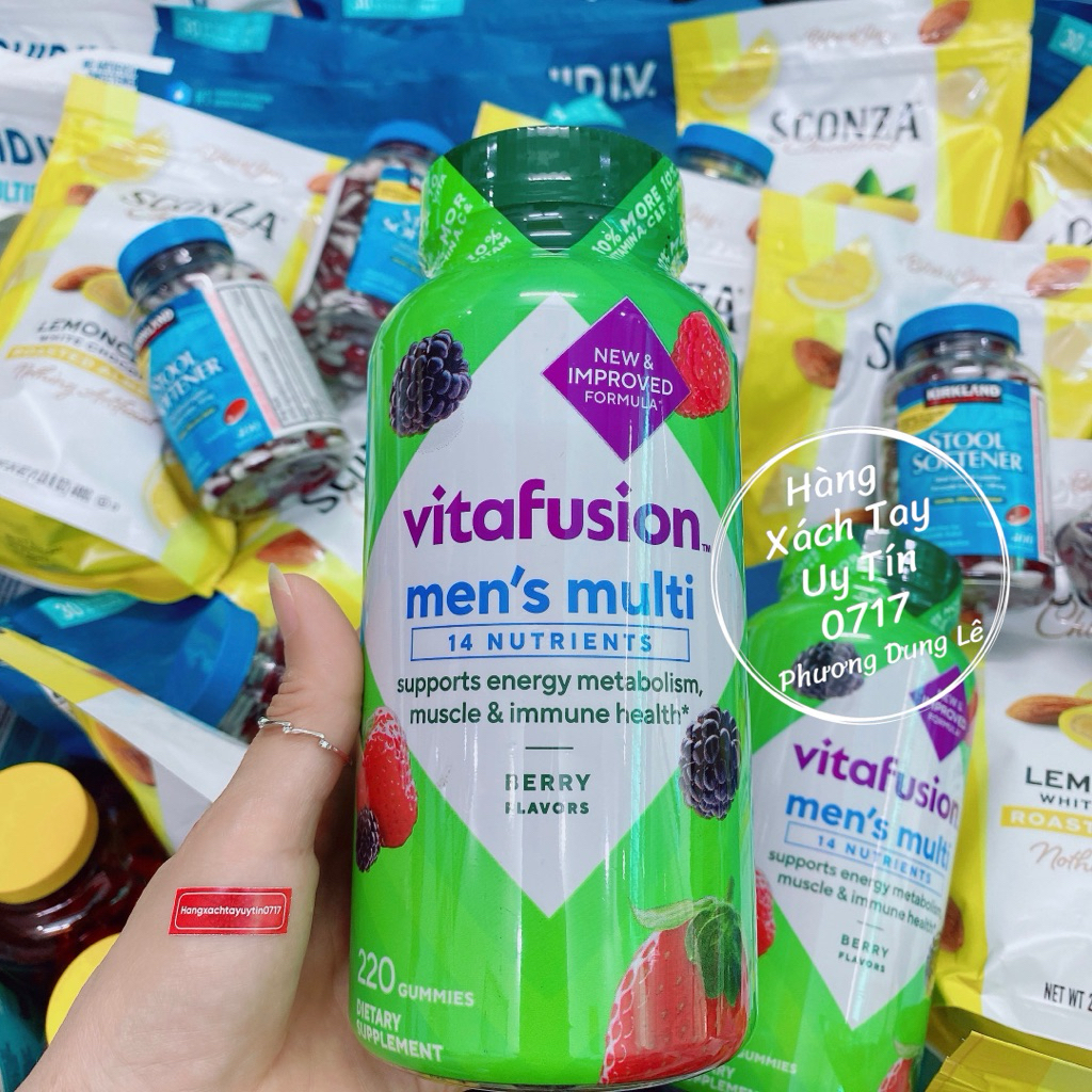(1 Hũ) 220 viên multi dạng kẹo gummies mềm dẻo vị berry cho Nam hàng bay chuẩn Mỹ vitafusion men's - Multivitamin dạng kẹo mềm dẻo dễ dùng và dễ hấp thu. Ngày nhai 2 viên để giữ gìn s.ứ..c kh.ỏ..e nha mấy anh ơi.