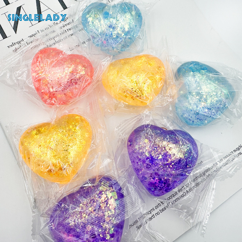 Squishy Toys, Anti-Stress Toys, Slow Squishies, Glowing Heart-Shaped Stress Relief Toys with Slow-Recovering Tpr Material for Relaxation and Fun. ราคา 36 บาท*ส่งฟรี