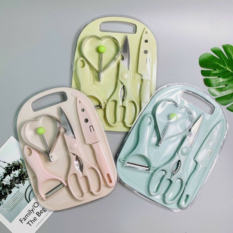 BỘ Dao Kéo Thớt 5 món chế biến đồ ăn dặm cho bé, tiện lợi cho mẹ sử dụng chăm con