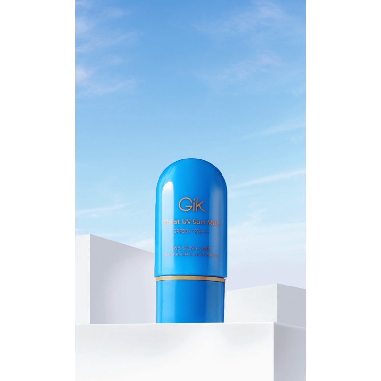 Kem chống nắng dạng sữa Moist UV Sun Milk SPF50+/PA+++ thương hiệu GIK giúp bảo vệ da khỏi tia UVA/UV 1 chai 30ml