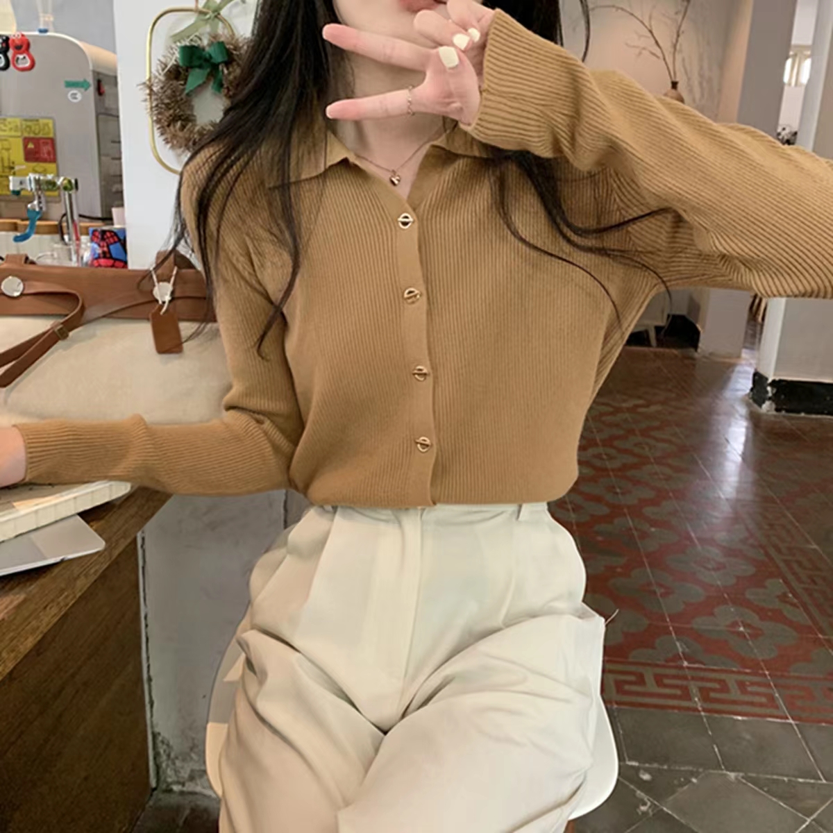 Hàn Quốc Thiểu Số v-cổ Tay áo dài phụ nữ giản dị của áo len với một nửa mở cổ trên và dưới áo len