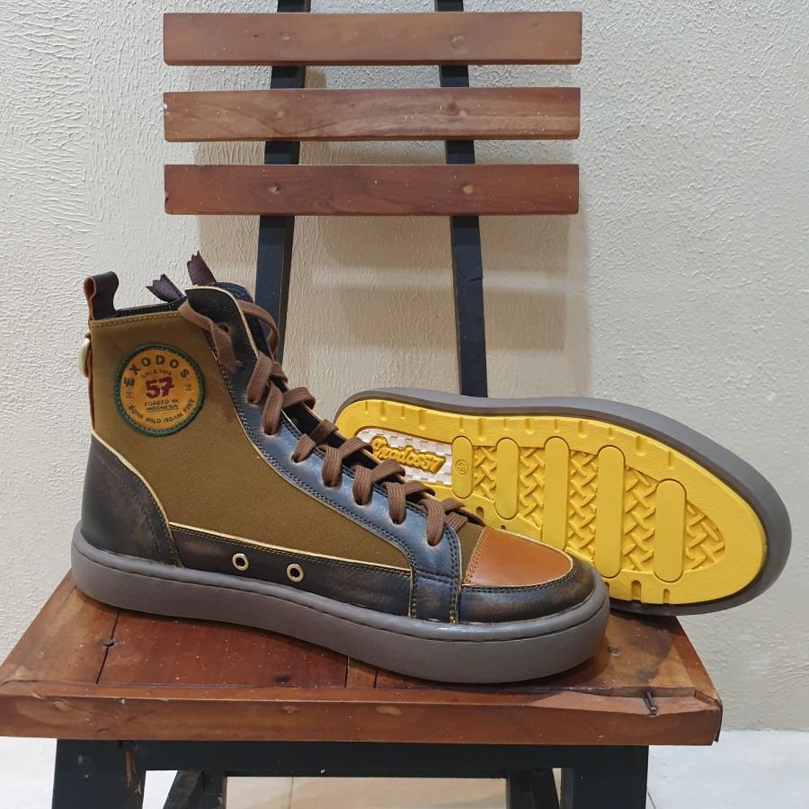 SEPATU EXODOS57 SAMSARA BROWN OLIVE | SEPATU LOKAL Harga 899,000 rupiah*Gratis Ongkir