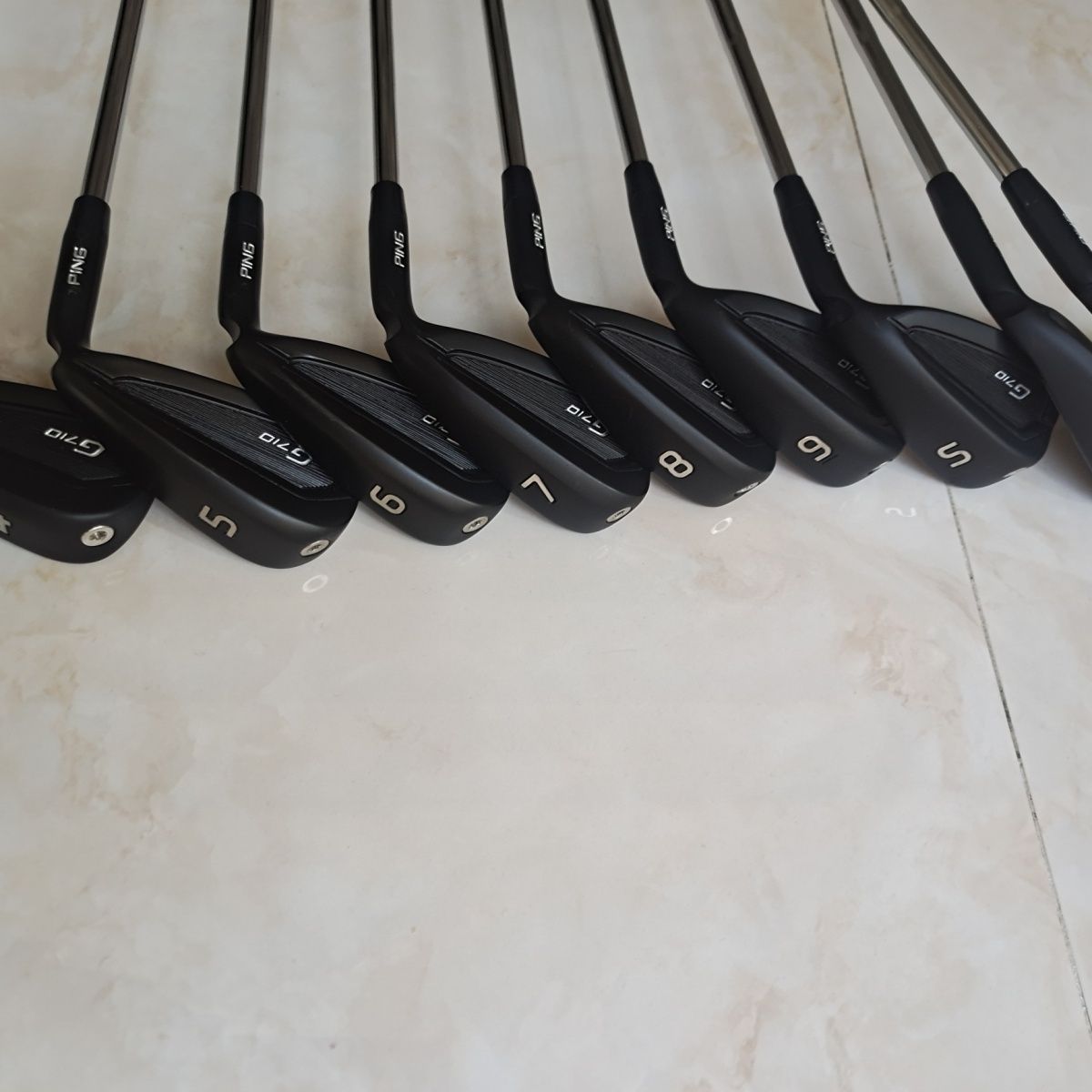 PING G710 Golf Kulüpleri Golf Ütüleri 4-9/PW/UW/SW Kulüp Ütüleri S/SR/R Flex Grafit/Çelik Mil ve Kafa Örtüsü A Set 9 ADET