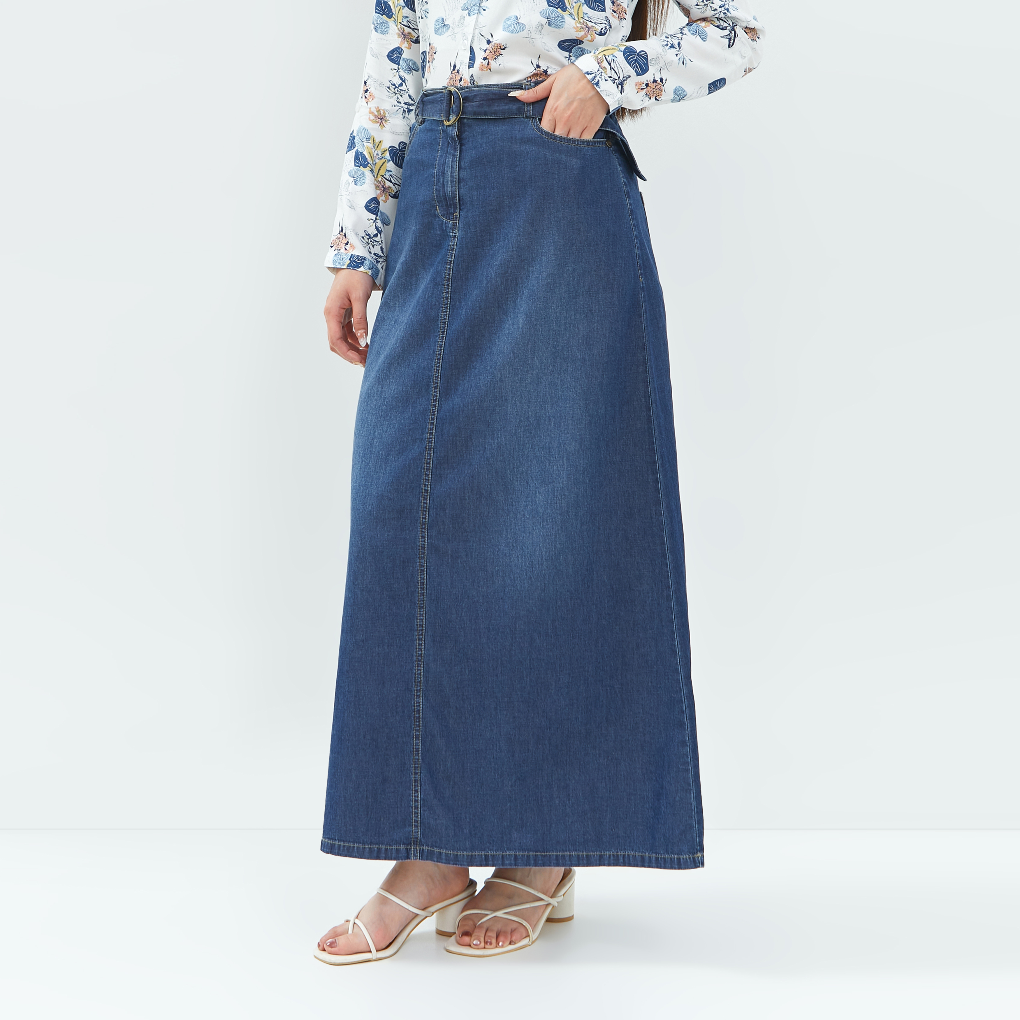 Geela Official - Quinn Dark Blue Denim Skirt (G.21121) | Rok Wanita - Merek GEELA Harga 324,950 rupiah*Gratis Ongkir