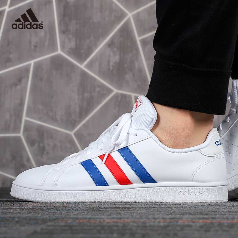 adidas casual tennis shoes