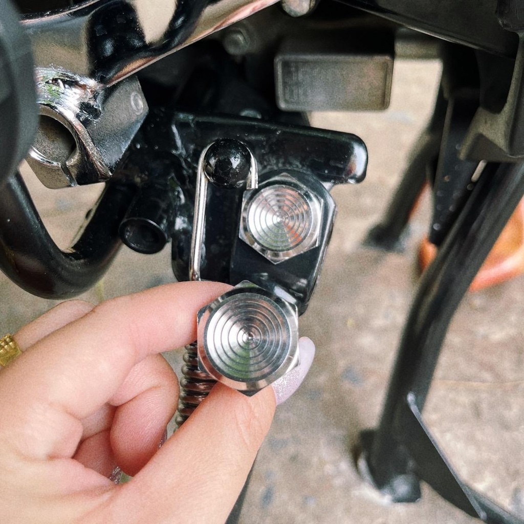 Ốc chân chống Honda