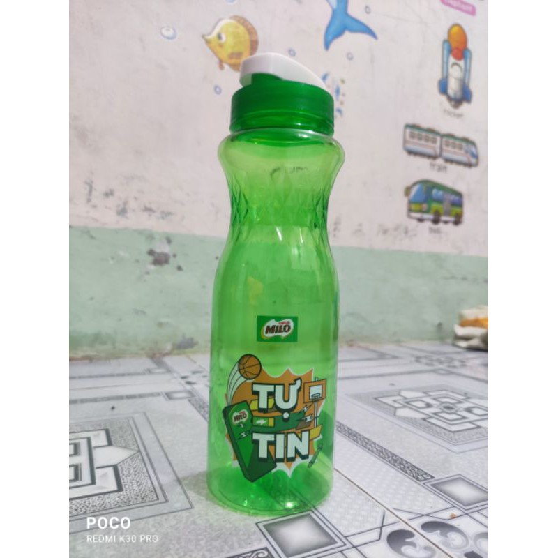 Bình đựng nước - Quà tặng từ Milo