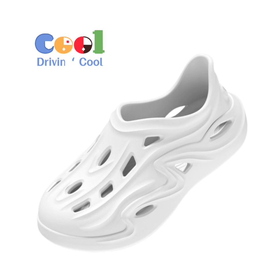 Drivin' Cool รองเท้าเจาะรู EVA ใหม่รองเท้าแตะผู้ชายพื้นหนากันลื่นใส่ข้างนอกได้ ราคา 89 บาท*ส่งฟรี