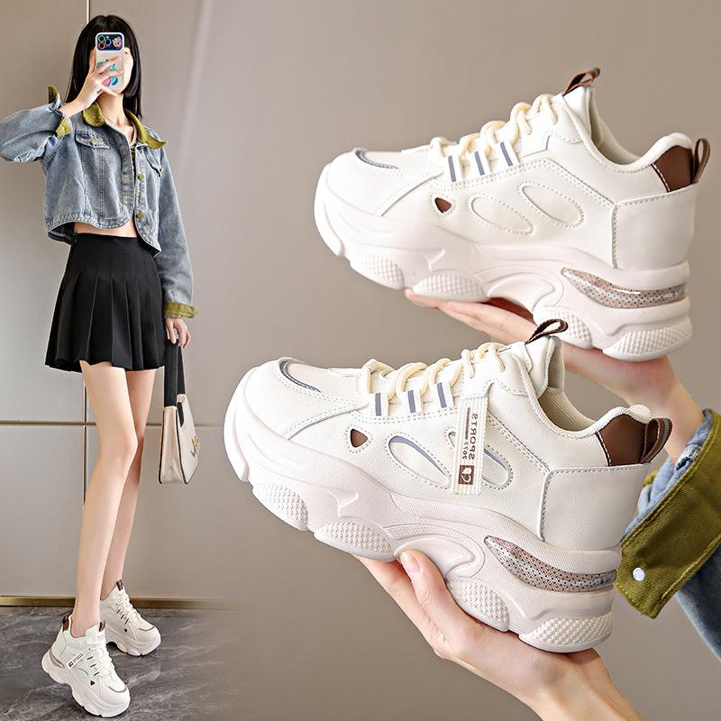 Women's Sports Shoes with Height-Increasing Padded Soles High-Top Sneakers Made of High-Quality Soft Leather Fashionable Style Easy to Coordinate 00-33