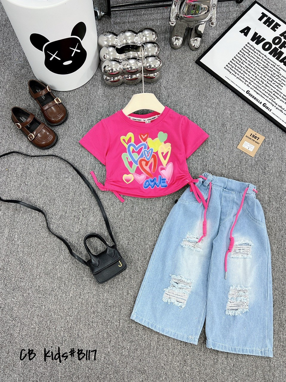 Set jean trái tim dễ thương cho bé gái