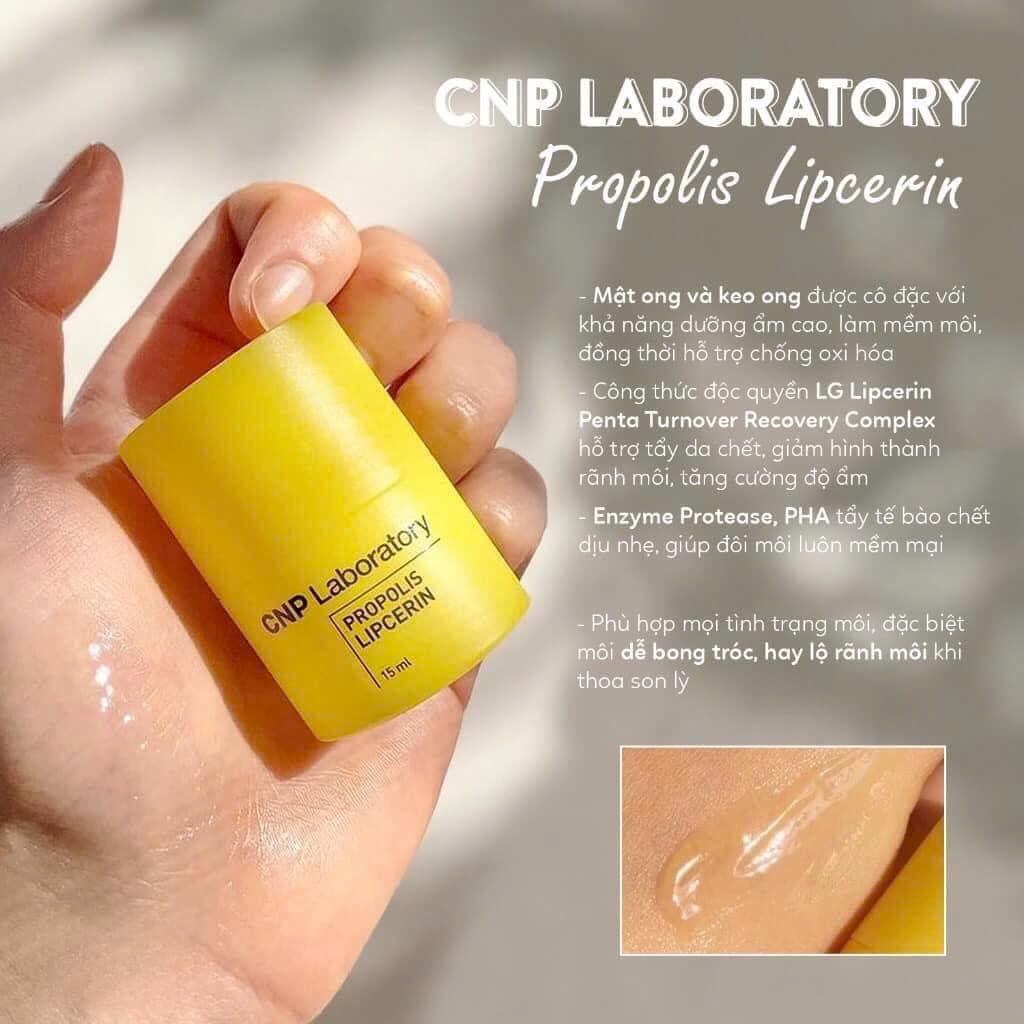 Dưỡng Môi CNP Keo Ong Propolis Lipcerin 15ml, Son Dưỡng Môi Keo Ong - - Dạng son sáp mềm, nhiều dưỡng chất, làm mềm môi tức thì. - Phù hợp với mọi tình trạng môi, đặc biệt môi bị khô bong tróc, dễ lộ rãnh môi khi thoa son lỳ.