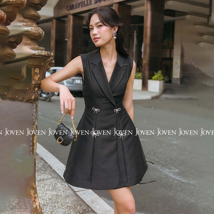 Đầm vest đính nơ đen Joven