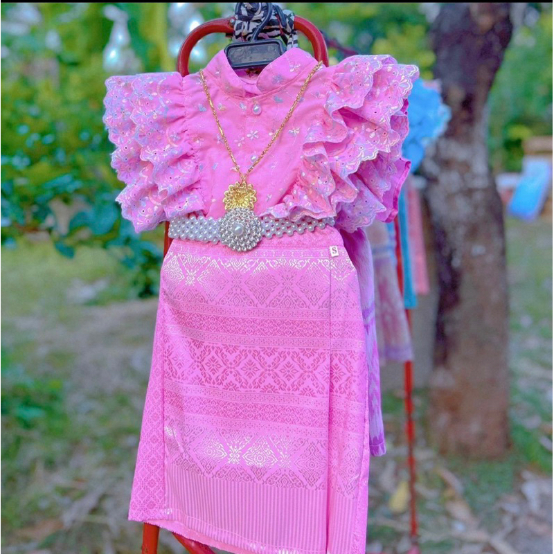 ชุดไทยเด็กไปโรงเรียน งานบวช เเต่งสงกรานต์ปีใหม่ วันภาษาไทย ราคา 459 บาท*ส่งฟรี