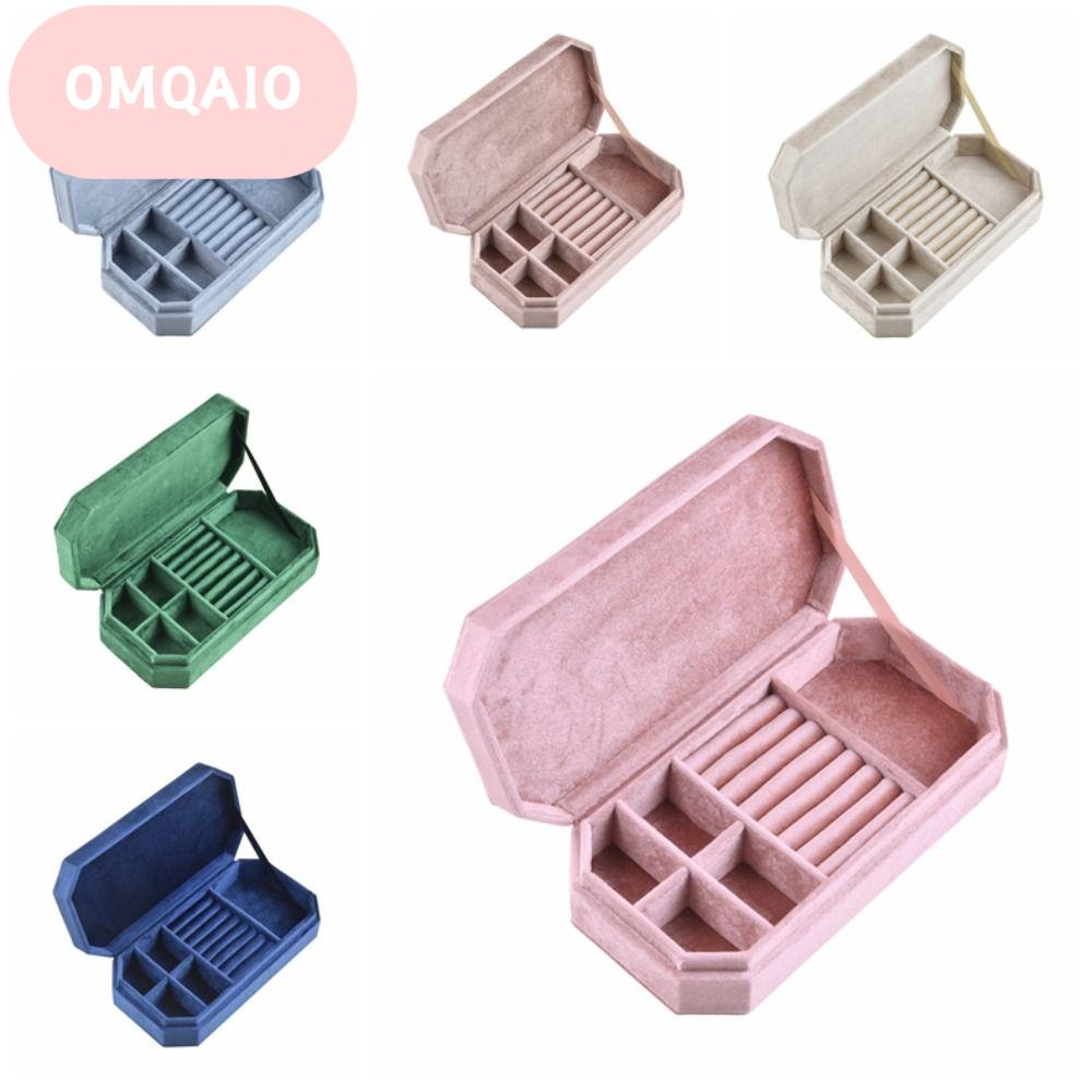 OMQAIO แหวน สร้อยคอ ถุงบรรจุภัณฑ์เครื่องประดับ ผู้จัดการ สร้อยข้อมือ ต่างหู ที่เก็บเครื่องประดับกำมะหยี่ แบบพกพา ความจุขนาดใหญ่ กล่องเครื่องประดับสี่เหลี่ยม การเดินทาง ราคา 1,038 บาท*ส่งฟรี