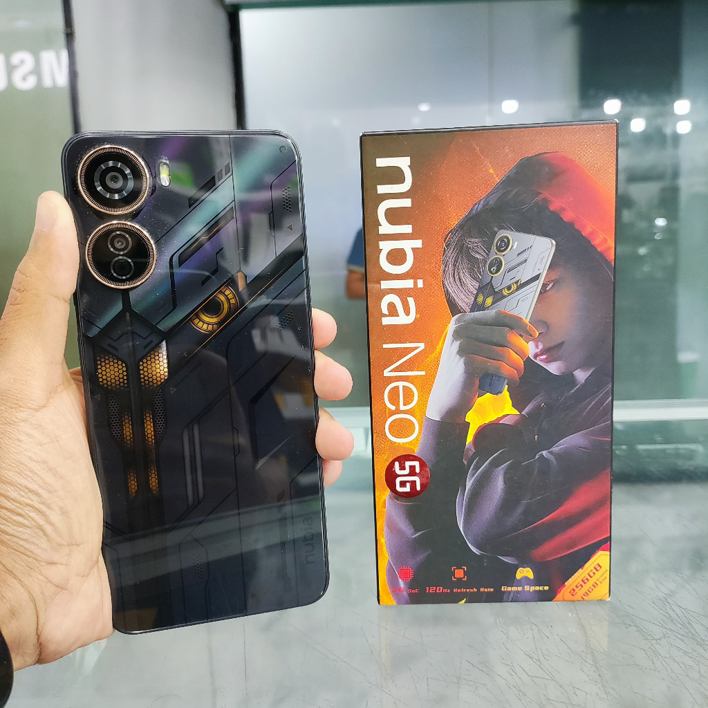 ZTE Nubia Neo 5G Ram 8 Rom 256GB Second Originall Harga 1,980,999 rupiah*Gratis Ongkir