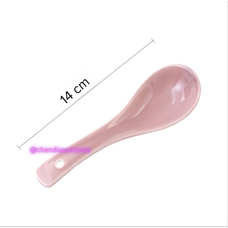 Muỗng ăn cơm bằng sứ màu hồng nhạt Muỗng sứ loại ngắn 14cm thích hợp ăn cơm súp cháo.