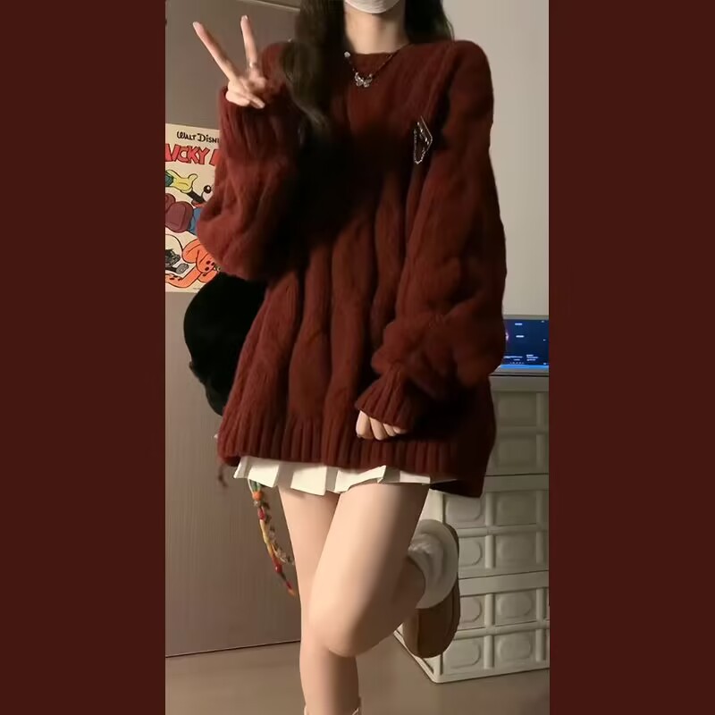 Mùa đông giáng sinh Áo thun đỏ của phụ nữ Mori giảm tuổi Áo len mềm mại giảm béo váy xếp li nhỏ