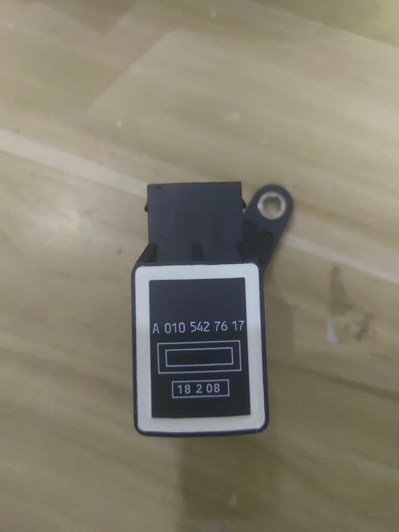 A0105427617 cảm biến cấp độ Treo Mới cho Mercedes Benz w220 W211 S211 w639 W211 c219 OE 0105427617 A010 542 76 17