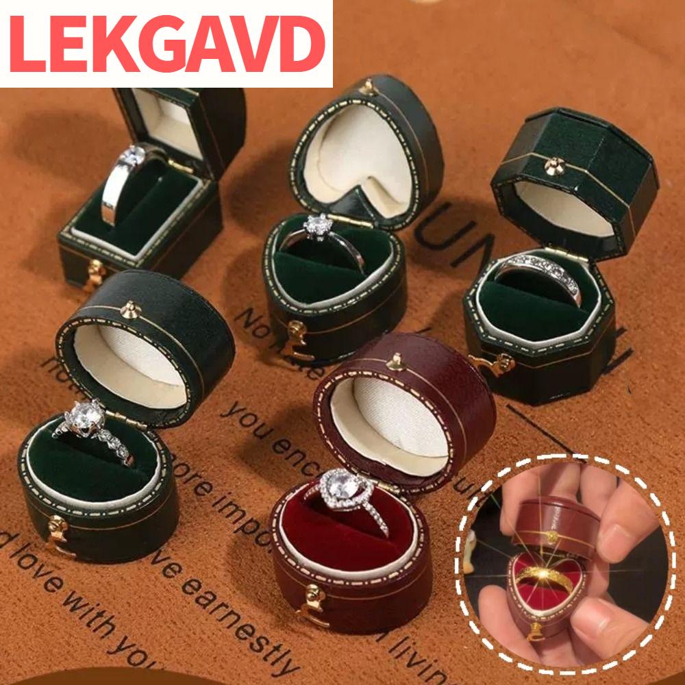 LEKGAVD ที่วางจอแสดงผล กล่องใส่แหวนหมั้น กำมะหยี่หนังแท้ ประณีตประณีตประณีต เคสแหวนวินเทจ หรูหราสุดหรู ที่จัดระเบียบของ กล่องใส่แหวนขนาดเล็ก ใช้ได้ทุกเพศ ราคา 115 บาท*ส่งฟรี