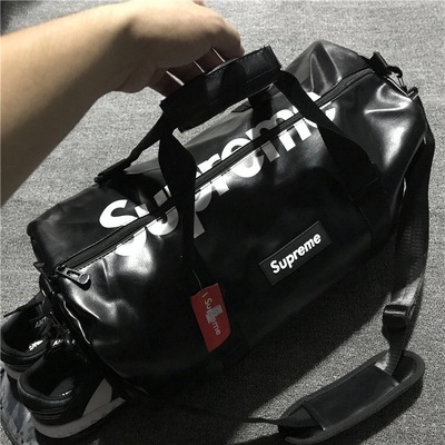 Toko Gshock - SUPREME DUFFLE BAG Travel Bag Gym Bag Shoes