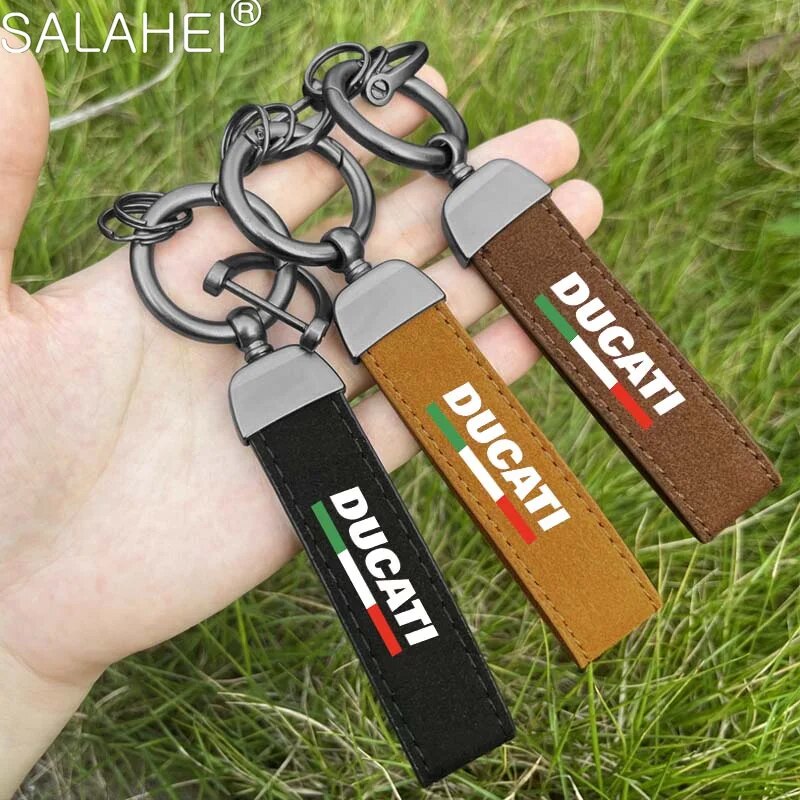High-Grade Suede Leather Motorcycle Keychain Holder Keyring for Ducati 796 795 821 Monster 696 400 Key Chain Rings Accessories