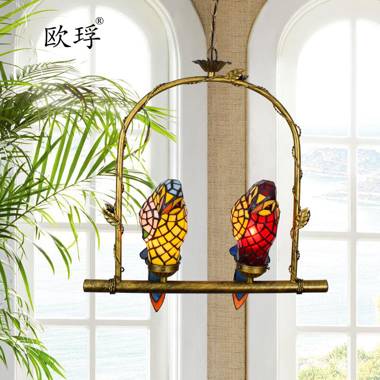 European Tiffany Colored Glass American Parrot Restaurant Balcony Light Bird Corridor Exhibition Hall Pendant Light ราคา 4,499 บาท*ส่งฟรี