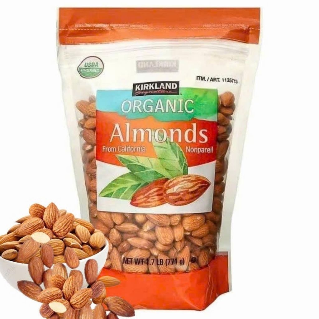 Hạt hạnh nhân hữu cơ Kirkland Signature Organic Almonds 771gr [2027] Fresh Almond #omnimall - Hạnh nhân thượng hạng tươi ngon được trồng tại Cali, được tiệt trùng bằng hơi nước để diệt vi khuẩn bề mặt hạt đảm bảo an toàn cho người tiêu dùng theo luật của