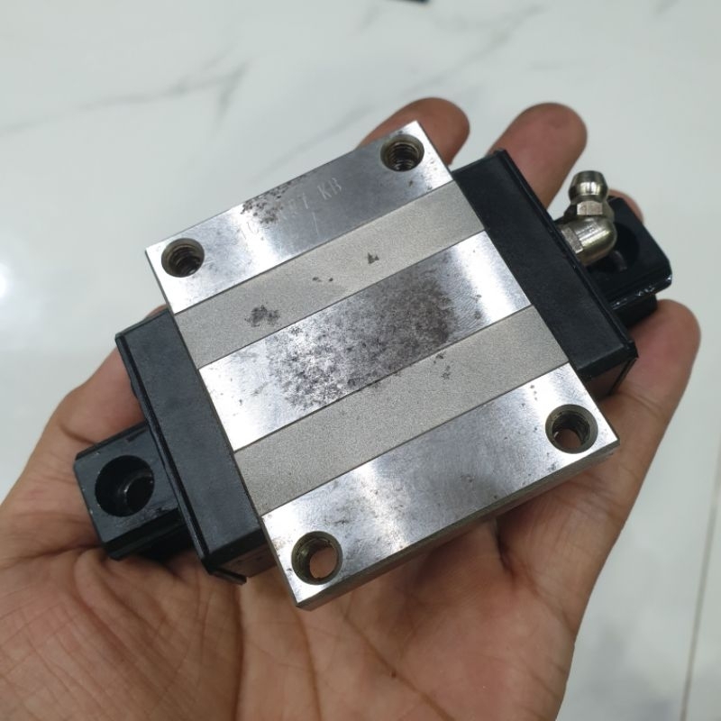 Ray vuông, block trượt Samick THK hsr20 bản 20 hành trình 30mm chế gọt cell pin 18650