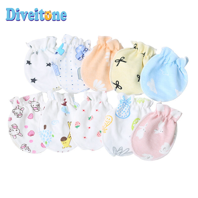 Baby Gloves Anti-scratch Gloves Cotton Cartoon Pattern Newborn Baby Protective Gloves Baby Gloves ราคา 9 บาท*ส่งฟรี