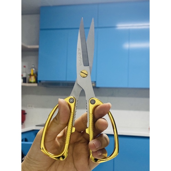 Kéo sk5 cán vàng nhật bản
