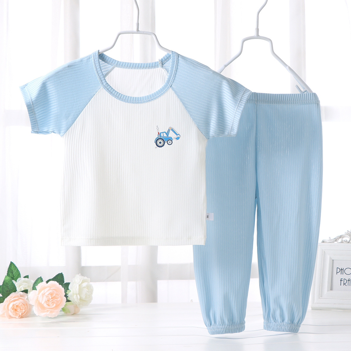Bộ Đồ Nam Ngắn Tay Trẻ Em Quần Chống Muỗi Mùa Hè Cho Bé Trai Và Bé Gái Đồ Ngủ Ngắn Tay Lụa Băng Cho 