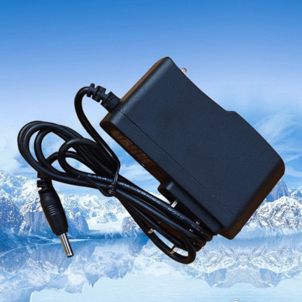 Sạc Pin Áo Quạt Điều Hòa Cao Cấp DC, 8.4V/1.5A (phụ Kiện Rời)