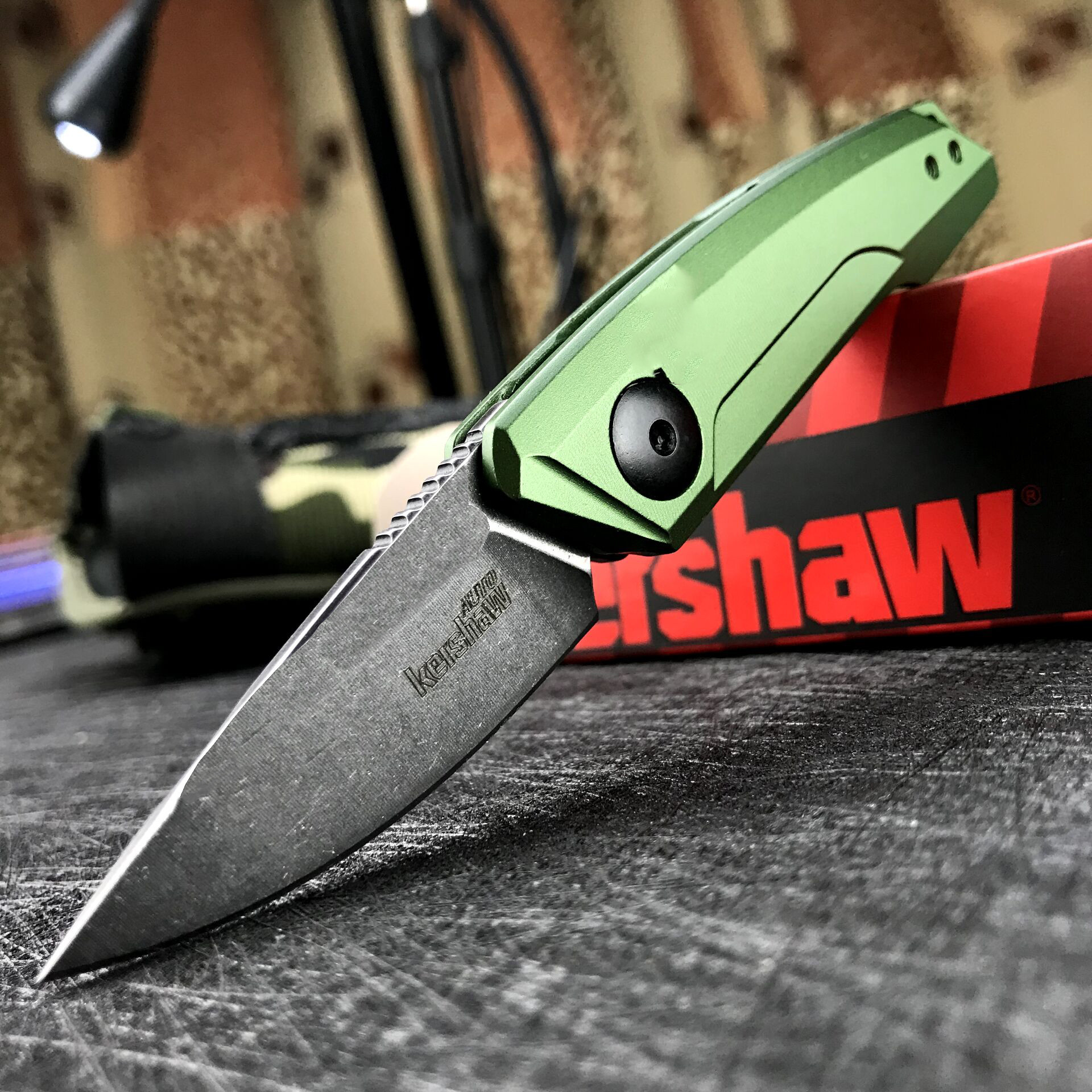 【Tech-savvy】 Kershaw 7250 9 Folding 1.8  Working Finish Cpm-154 Drop Point Black With Green Anodized Aluminum Handle