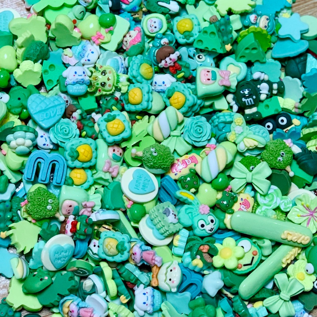 COMBO 10 CON Sticker jitbitz 3D ĐÁ (có chân gắn) đủ loại gắn dép sục- gắn dép crocs - gắn dép cá sấu - sticker ( GIAO NGẪU NHIÊN ) - 4