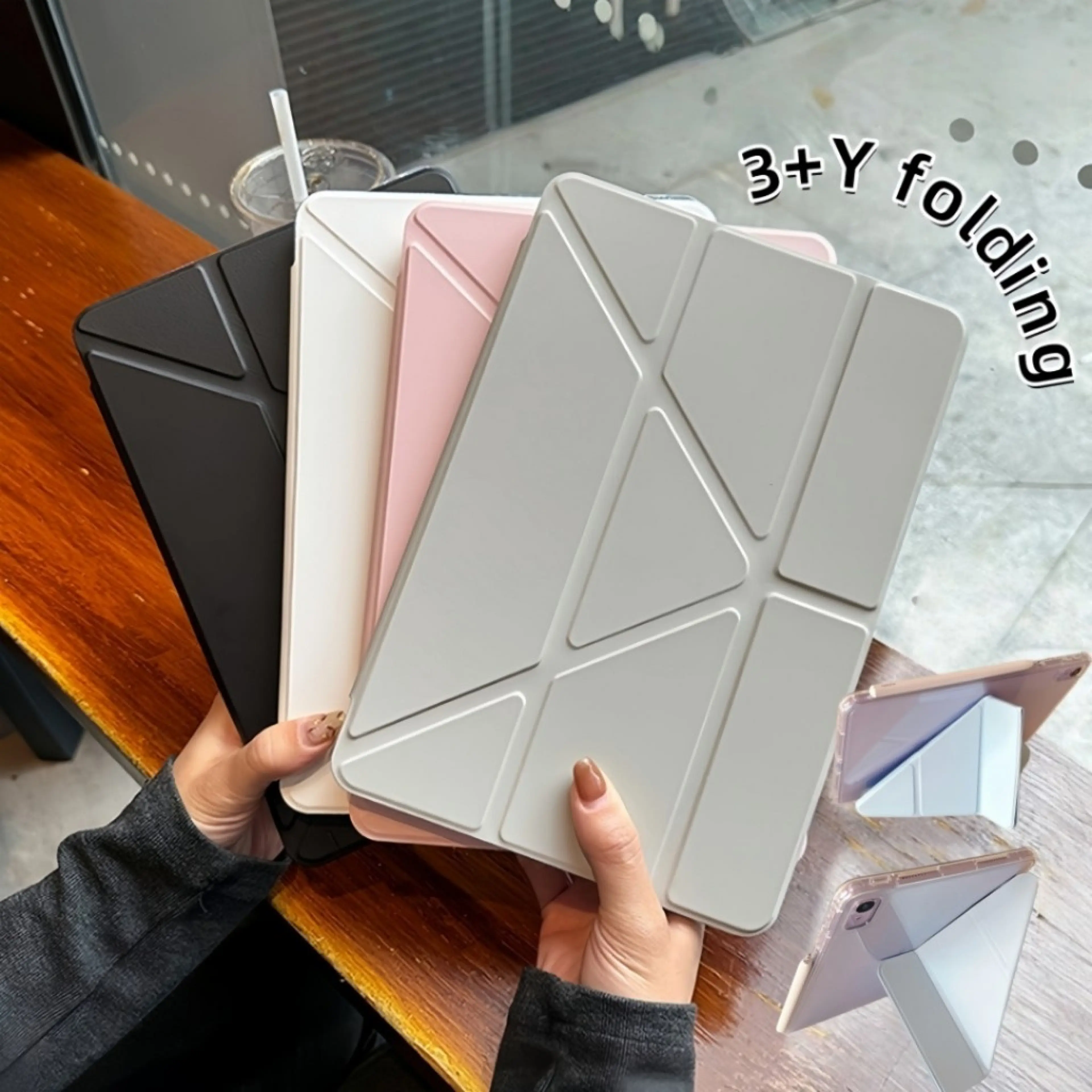 สินค้าใหม่เปิดตัวในประเทศไทย! มาพร้อมช่องสำหรับเสียบปากกา เคส iPad อะคริลิกพับได้ รุ่น Y เหมาะสำหรับ iPad รุ่นที่ 11 A16 / รุ่นที่ 10 iPad Pro / 11 / M5 / M4, Mini / 6 / 7, Air / 4 / 5 (ขนาด 10.9 นิ้ว)